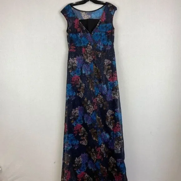 TIFFANY ROSE Floral Dress - Picture 4 of 8